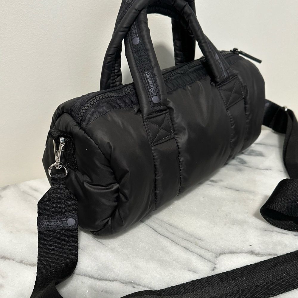 LeSpotsac Black Quilted Handbag crossbody rare - Picture 2 of 13